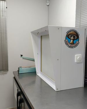 Myco Flow™ – Laminar Flow Hood